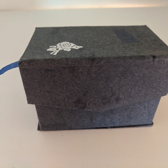 CRYSTAL CUBE ORNAMENT 3D ETCHED - Picture 7 of 7